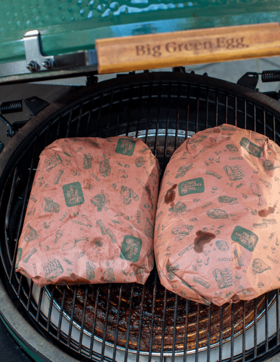 Butcher Paper vs Foil for BBQ Smoking: The Wrap That Wins - Big Green Egg
