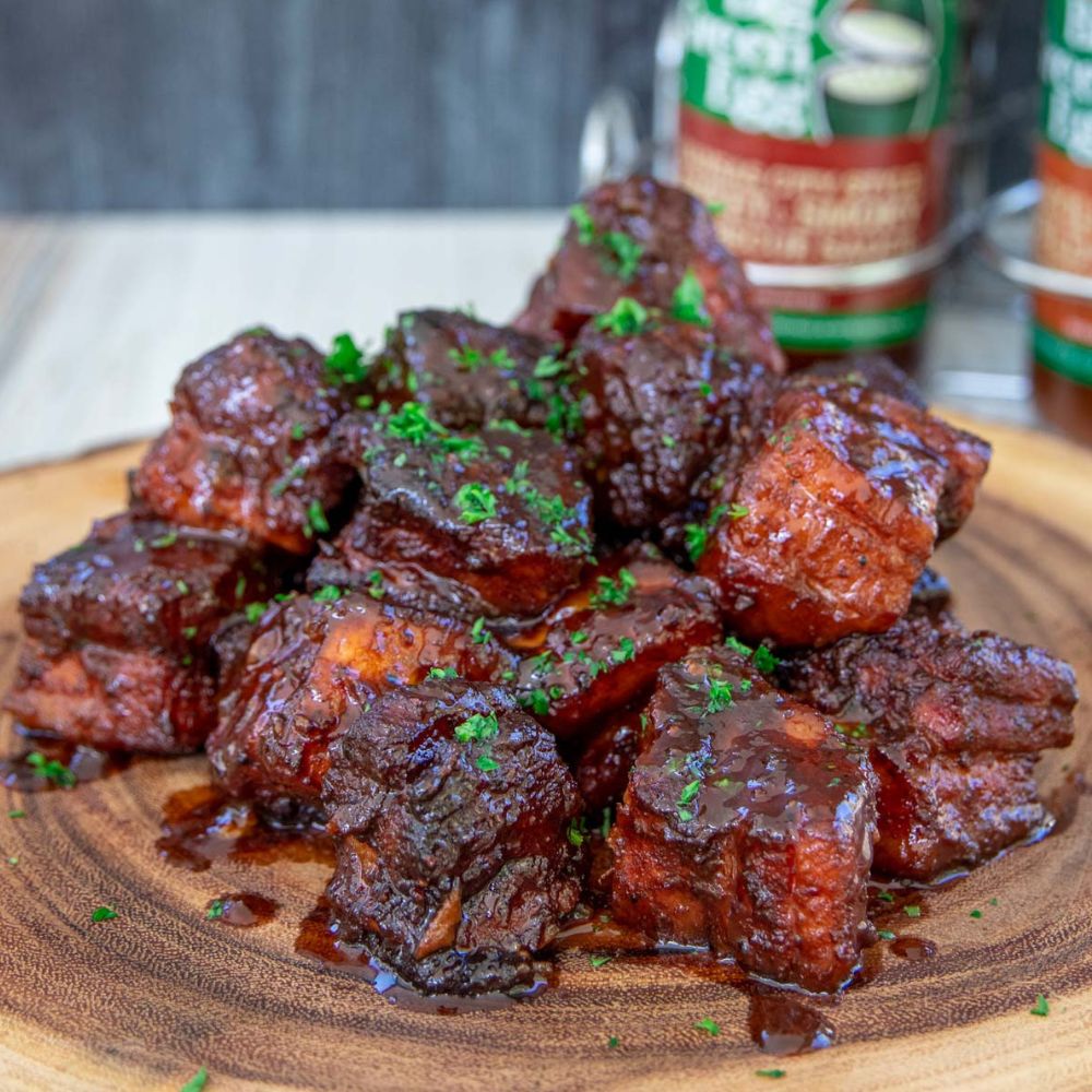The Ultimate Big Green Egg Cookbook - Big Green Egg